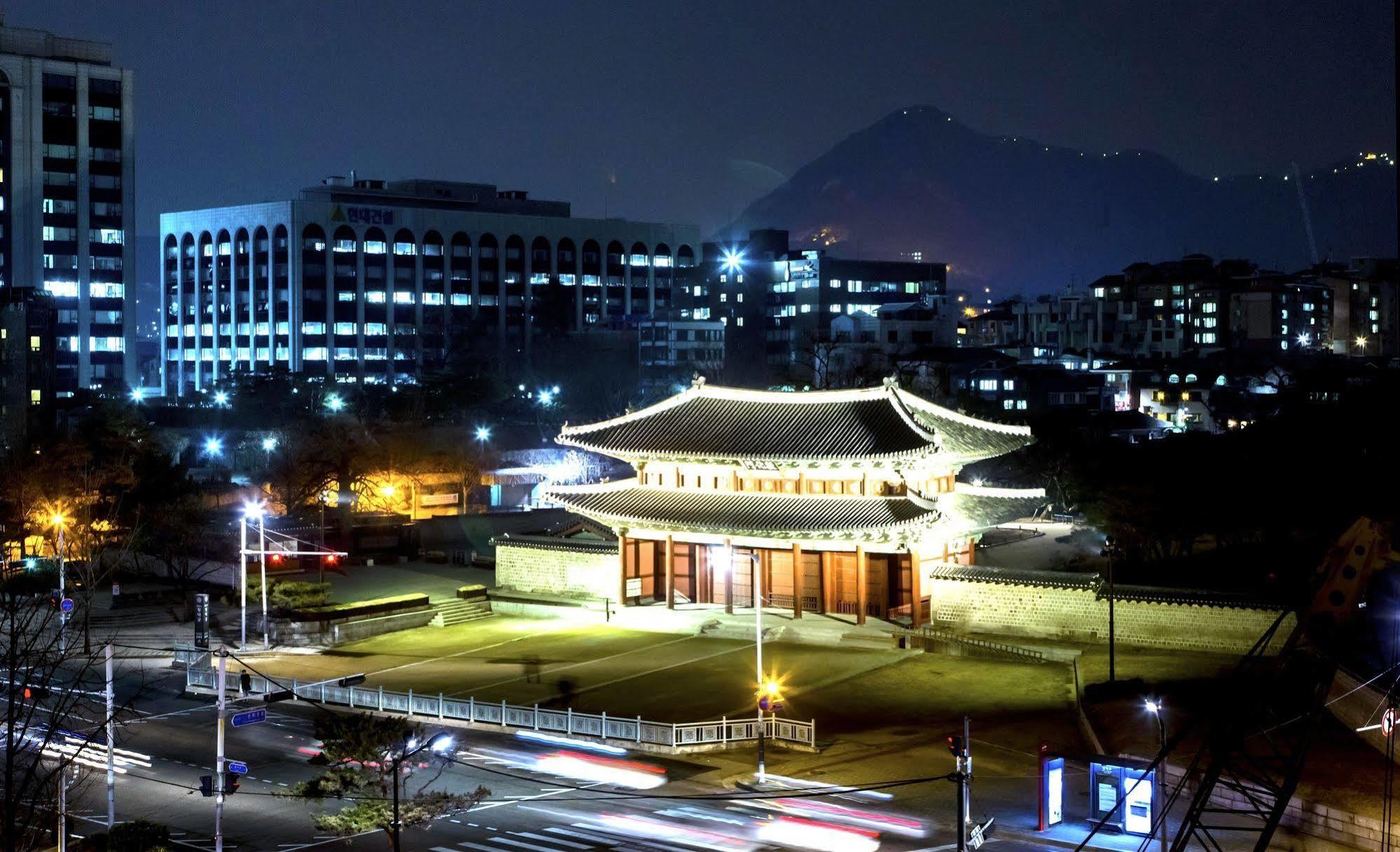 Amass Hotel Insadong Сеул Екстер'єр фото